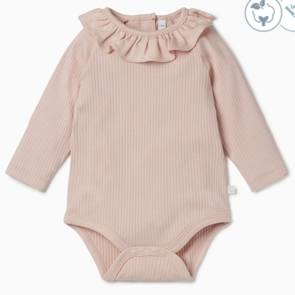 Mori ribbed frill bodysuit in blush 0-3M